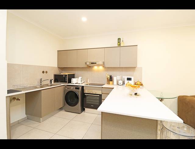 2 BEDROOM APARTMENT FOR SALE IN GREENSTONE HILL